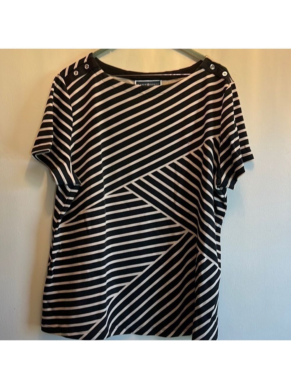 𝅺KAREN Scott XXL top